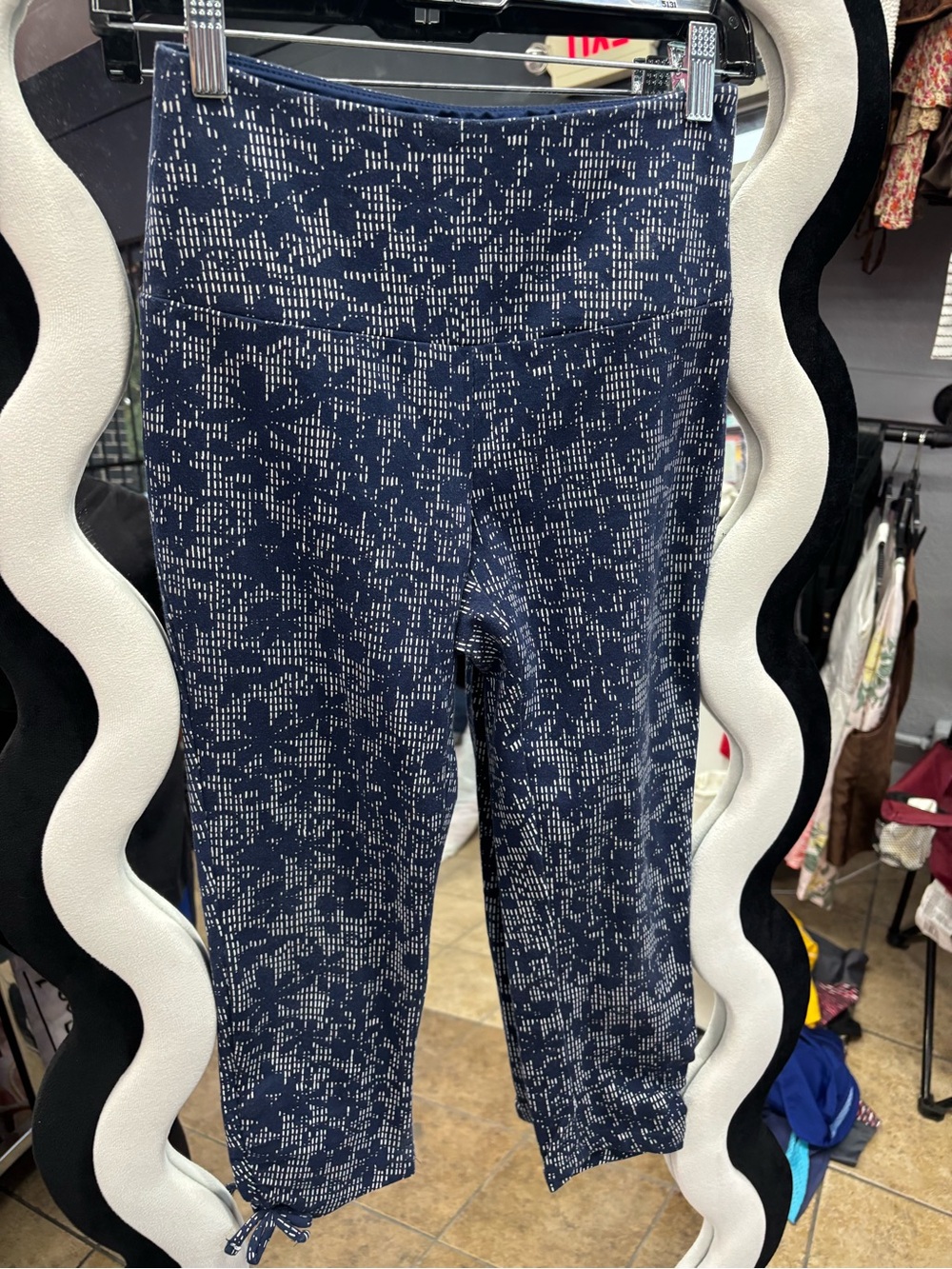 Sunday Navy and White Dot-Pattern Cropped Leggings
